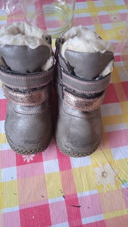 Зимове взуття дитяче для дівчинки