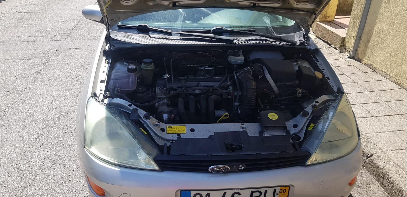 Carro Ford Focus 2001