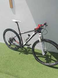 Bicicleta MMR rakish 29 carbono