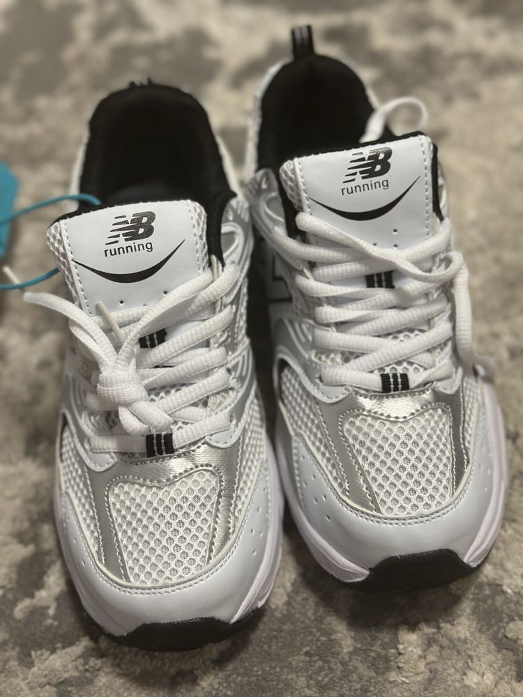 Кросівки New Balance нові