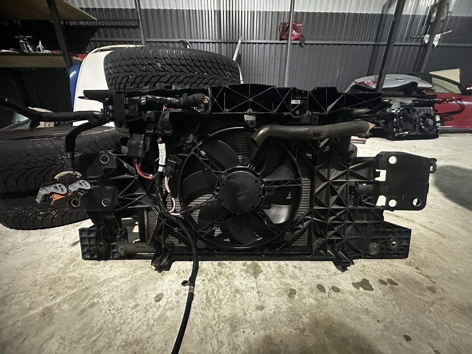 Телевізор установочна панель renault megan 3 меган рено