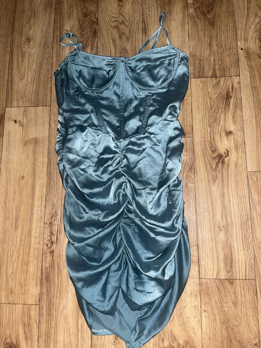 Нова корсетна шовкова сукня не прокат !!!