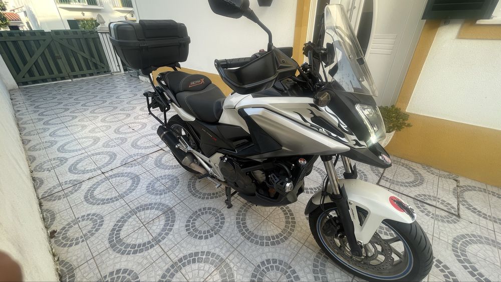 Honda NC 750 X 2017 Full Extras