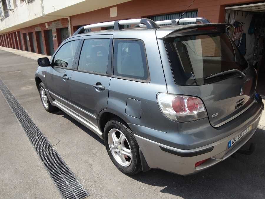 Mitsubishi outlander 2.4 4wd - gasolina/gpl