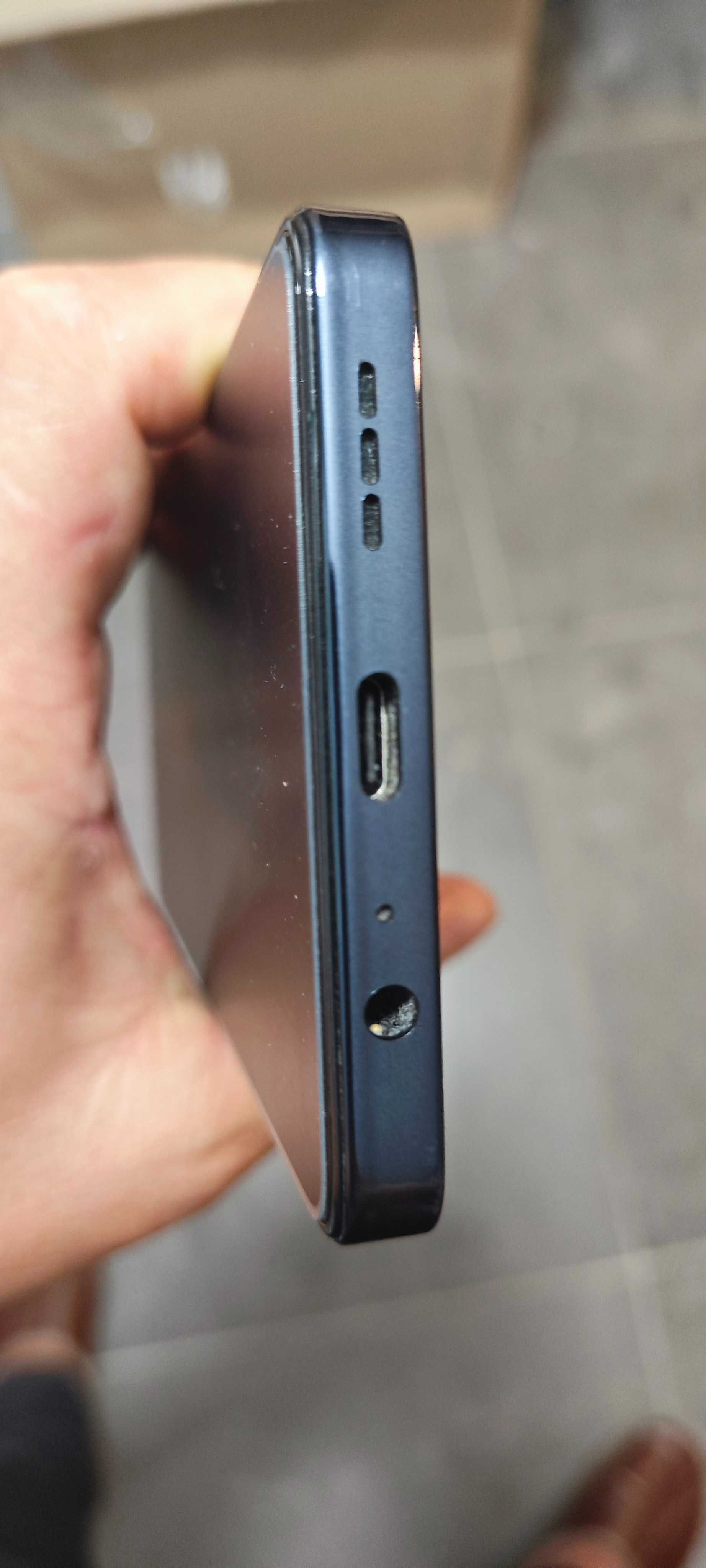 Infinix Note 30 VIP 12/256 stan bardzo dobry