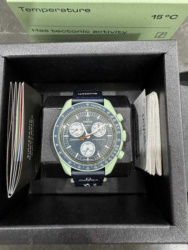 Omega x Swatch SO33G100 Ziemia - Idealny dla miłośników przyrody