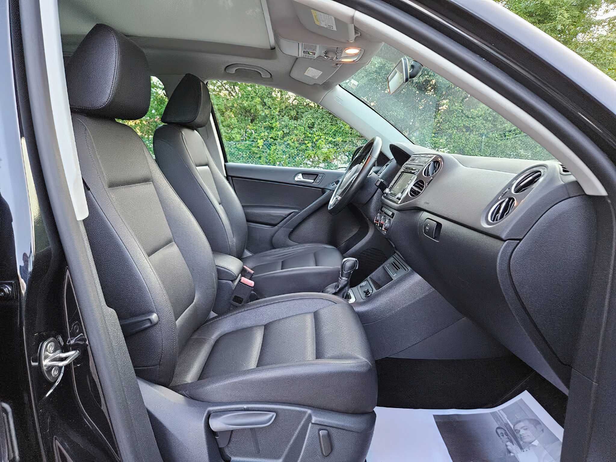 2015 Volkswagen Tiguan SE 4Motion with Appearance