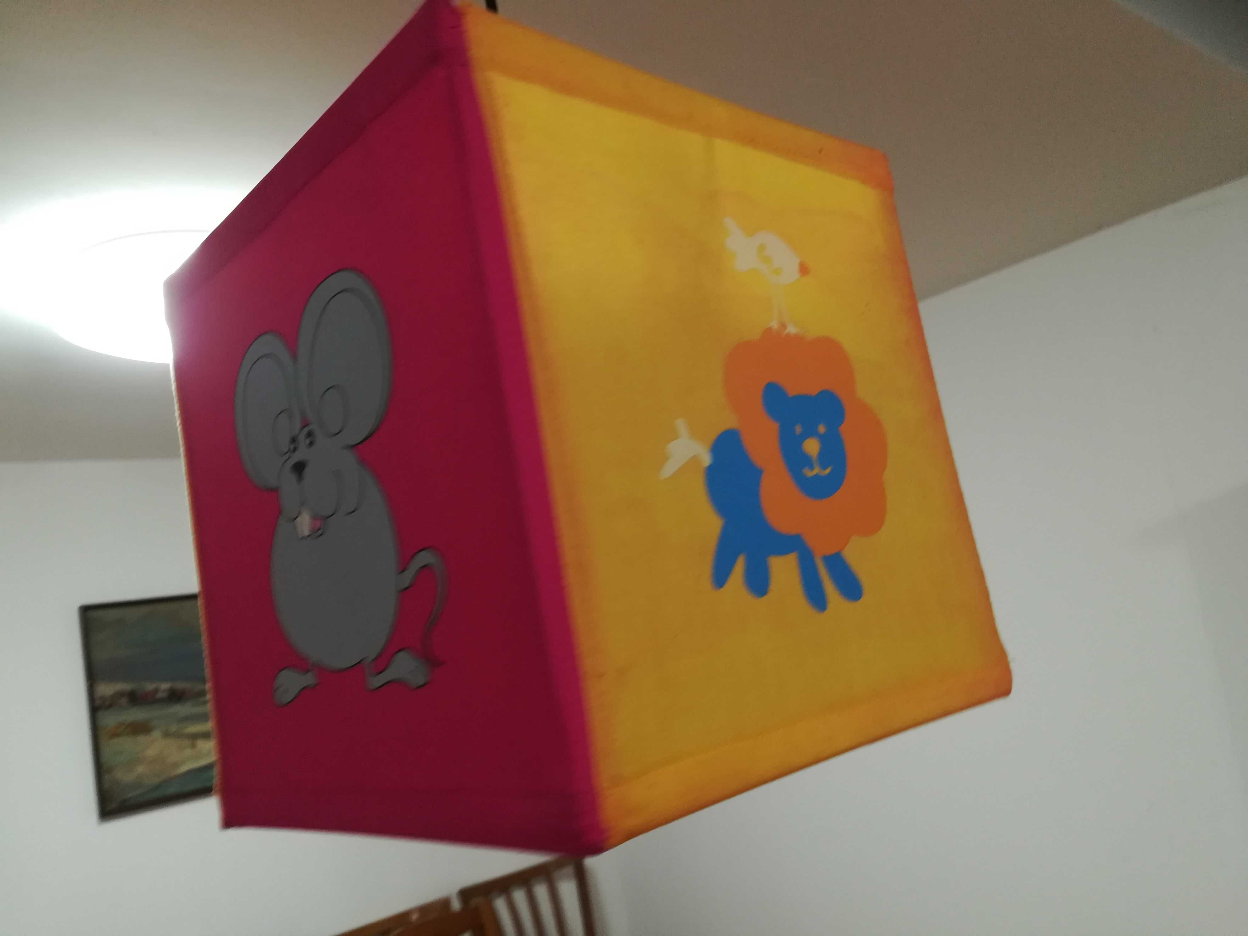Lampa wisząca  Ikea do pokoju dziecka