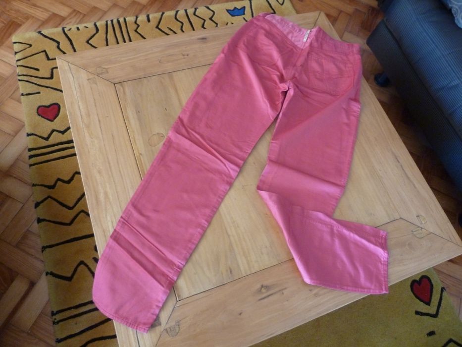 Calças rosa avermelhado, acetinado, Replay (Versace, Lauren)