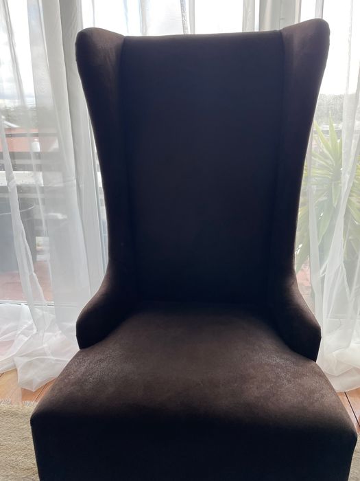 2 Cadeirões comprados na Loja do Caixote