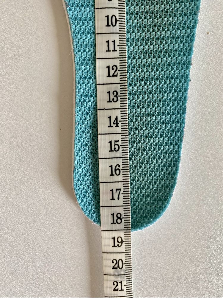 Kapcie do przedszkola Decathlon kapcie na rzep dla przedszkolaka 29