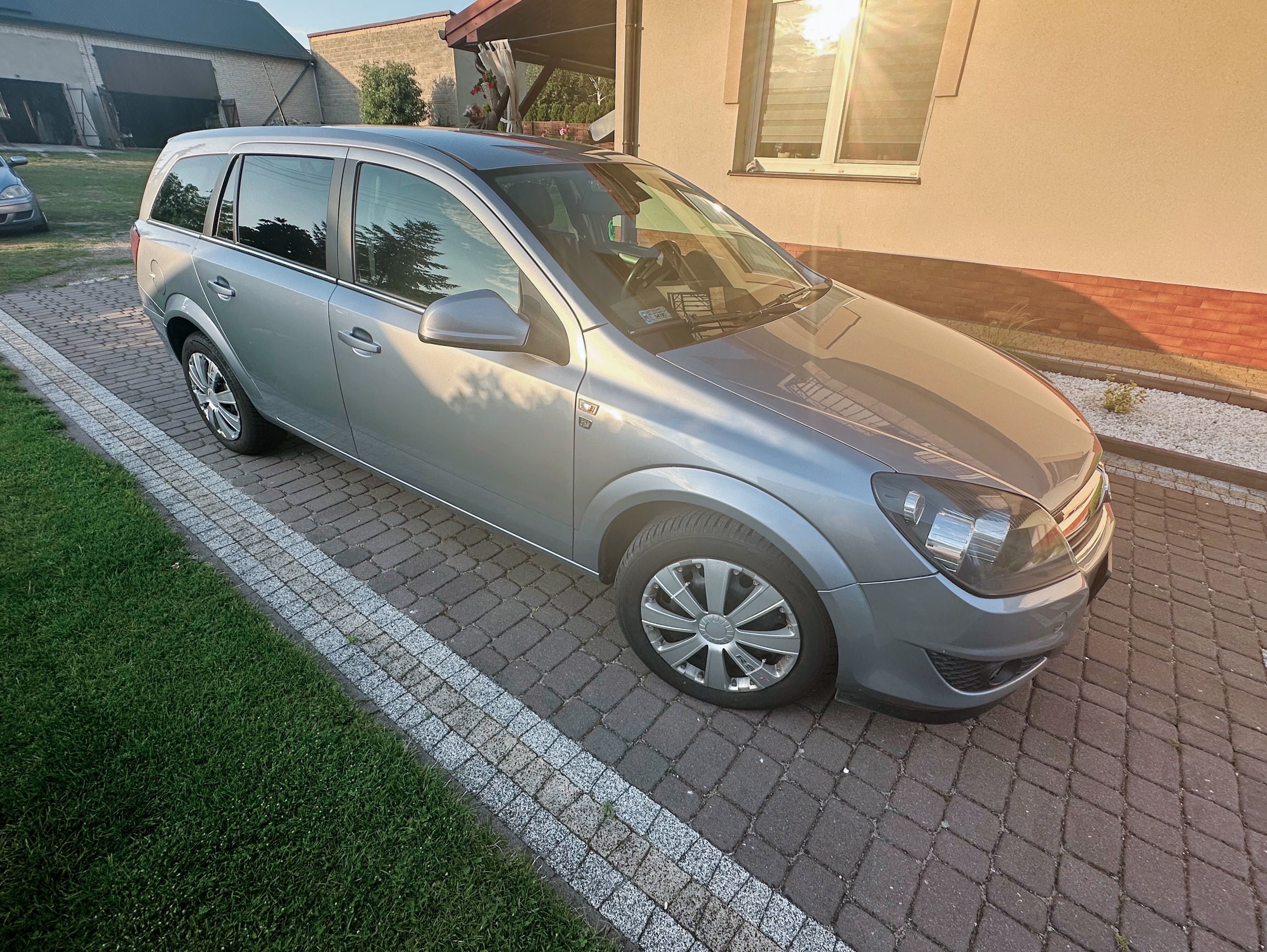 Opel Astra  H 1.7 CDTI 2010 /  Zadbany / Gotowy do jazdy