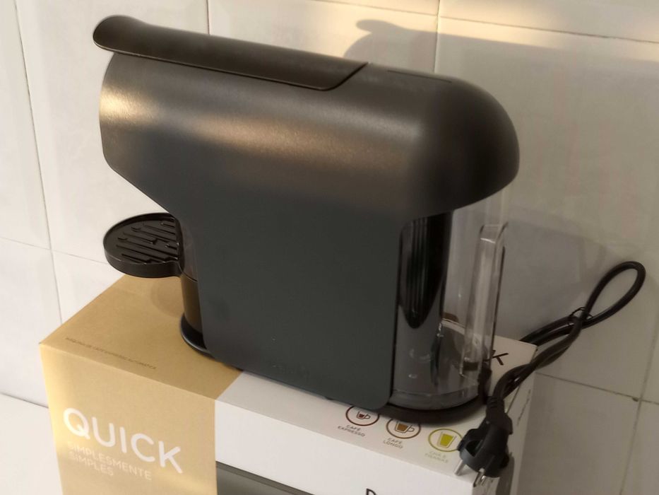 Maquina café Quick para cápsulas Delta Q (nova, nunca usada)