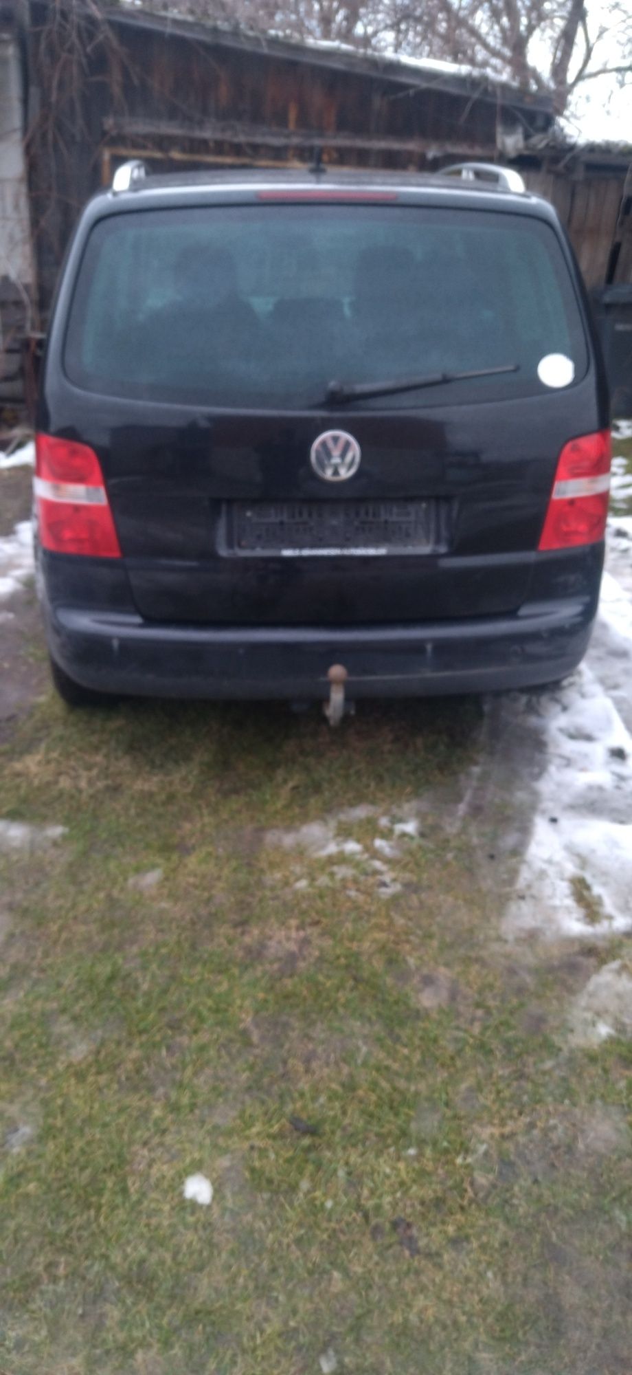 Volkswagen Turan maska lampy pas zderzak drzwi