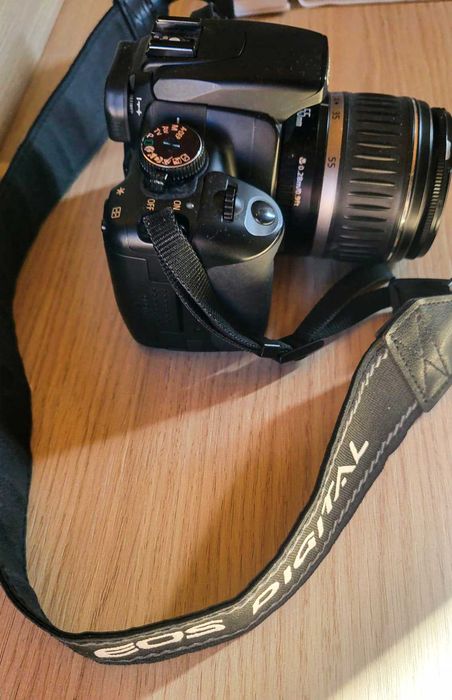 Canon EOS 400D - PRETO C/ Lente  EF-S 18-55 mm f/3.5-5.6 II f/3.5-5.6