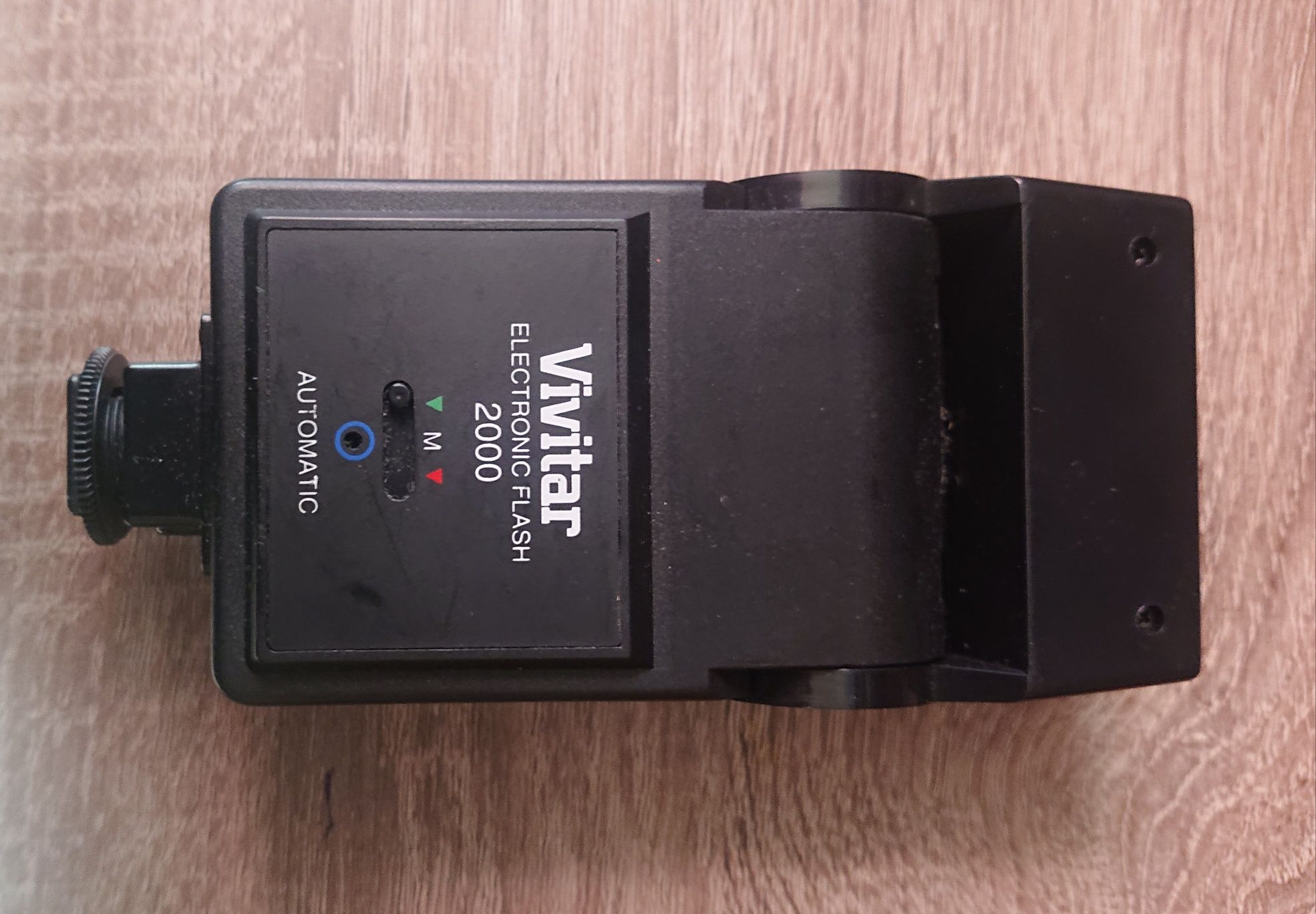 Продам Фотовспышку Vivitar Electronic Flash 2000 Automatic.