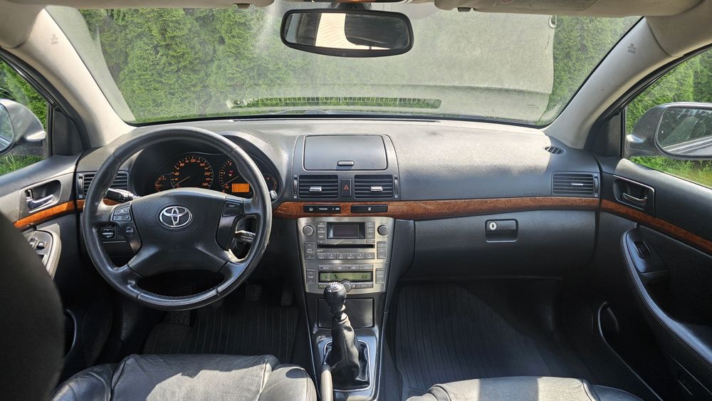 Toyota avensis 2006