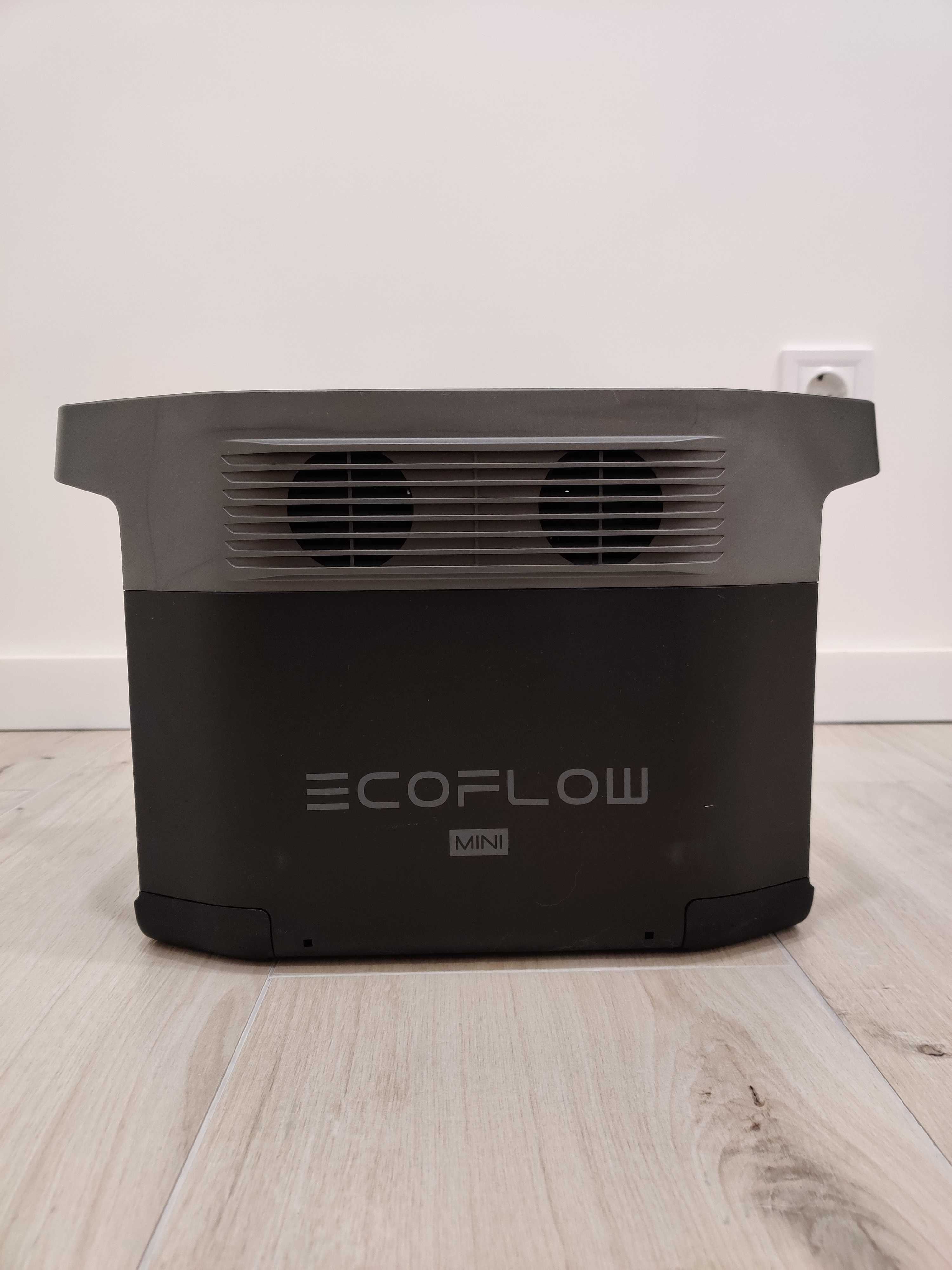 Зарядная станция EcoFlow DELTA mini (882 Вт/ч)