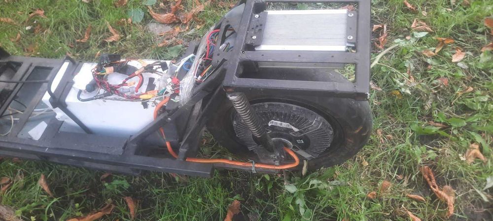 ЕлектроСКУТЕР 1200Вт 55 км/год,