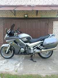 Yamaha fjr 1300.