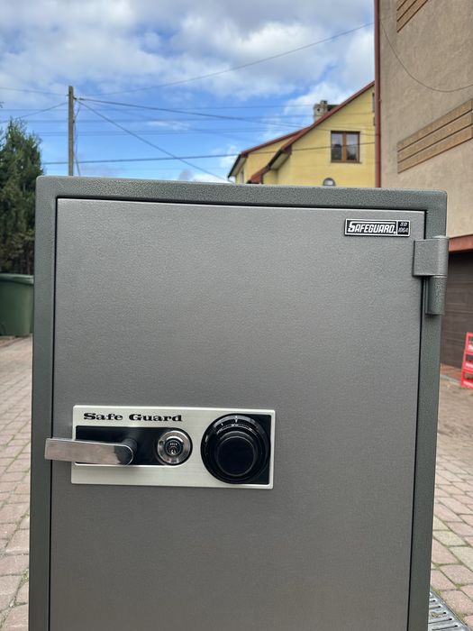 OKAZJA!! Sejf Duży Ognioodporny SafeGuard SD106A