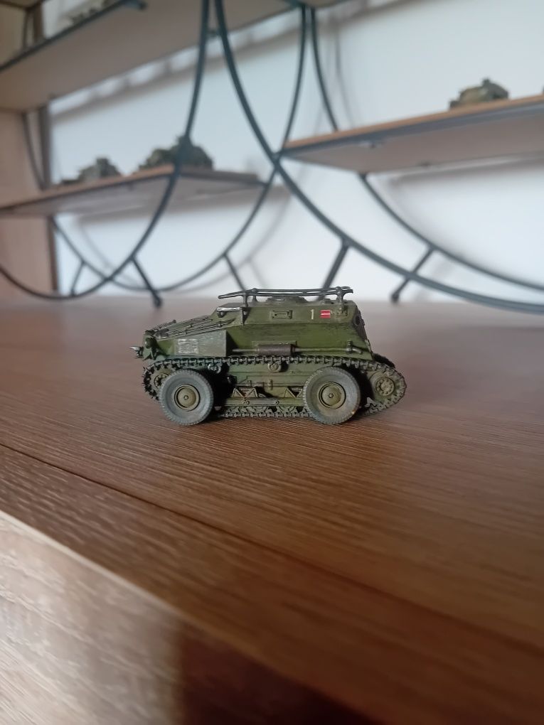 Żywiczny model 1/72 pojazd obserwacyjny RR7 (Sdkfz 254) prototyp