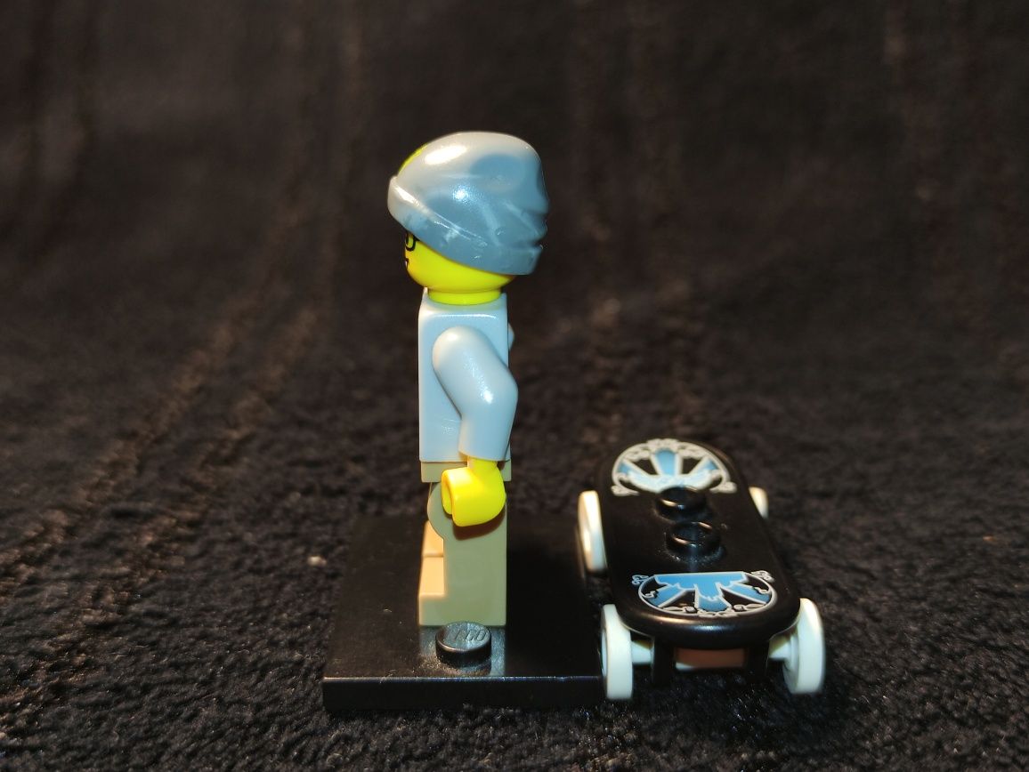 Lego Minifigurka Uliczny Skater