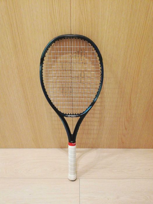 Yonex ezone 100 Rakieta tenisowa grip 3