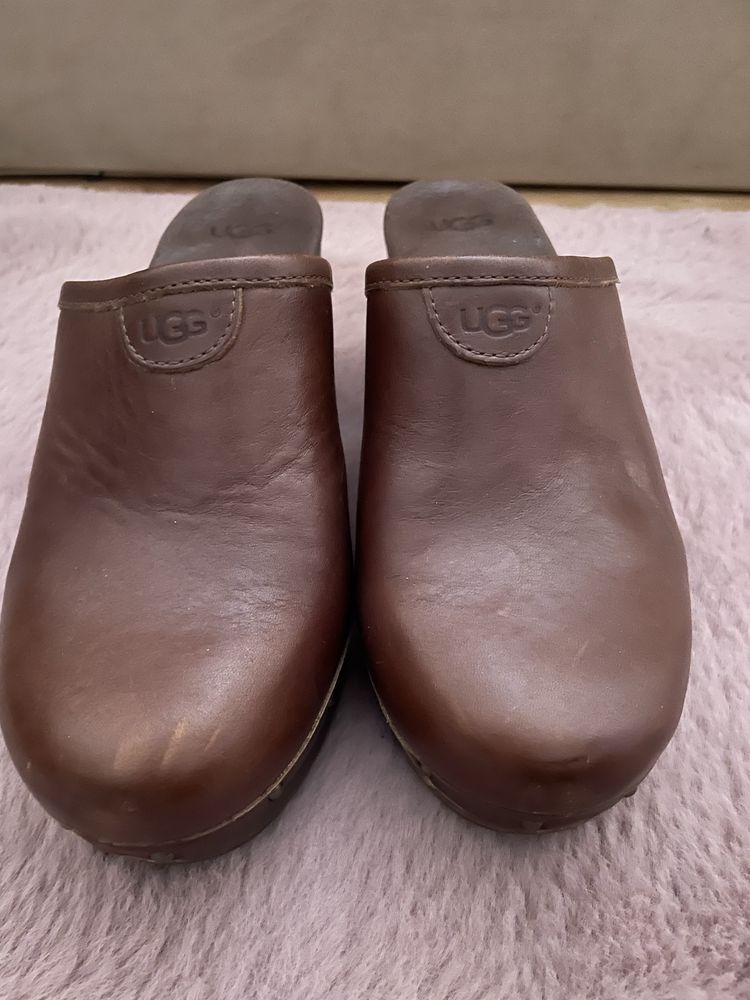 Chodaki drewniaki UGG