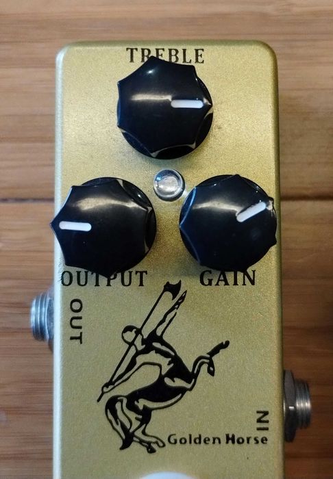 Pedais de overdrive e distorção para guitarra