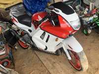 Moto  Honda CBR 600