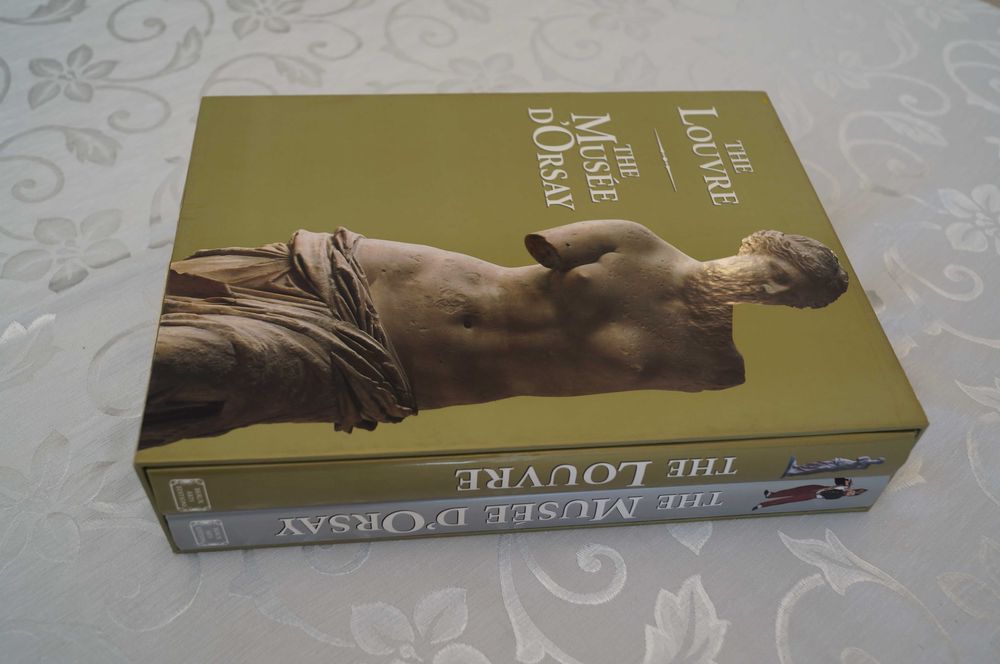 Dwu tomowy album prezentujący zbiory Muzeum d'Orsay oraz Luwru