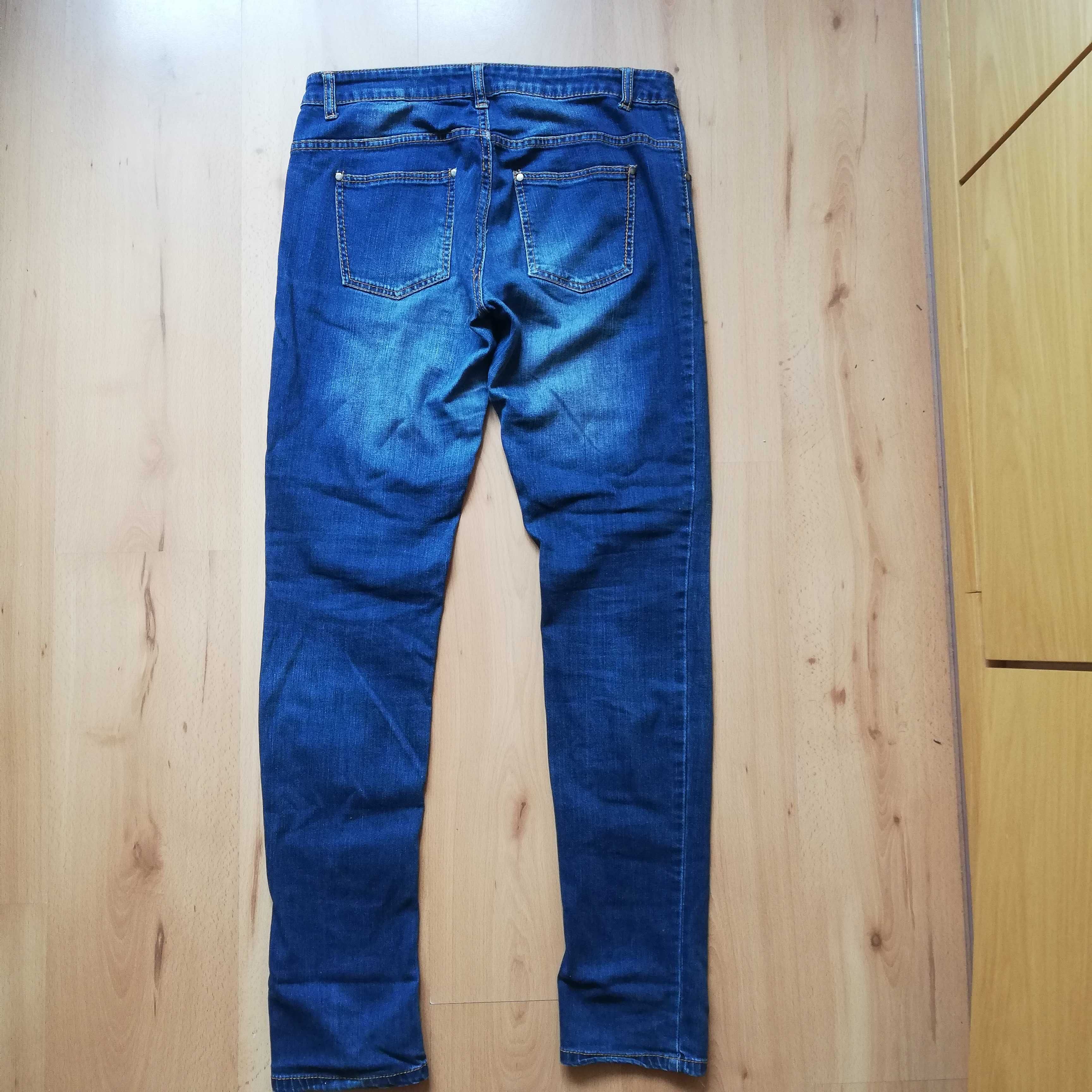 Spodnie jeansowe damskie Reserved roz W 30 slim fit