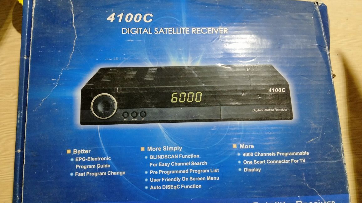 Спутниковый приемник Digital satellite receiver 4100c