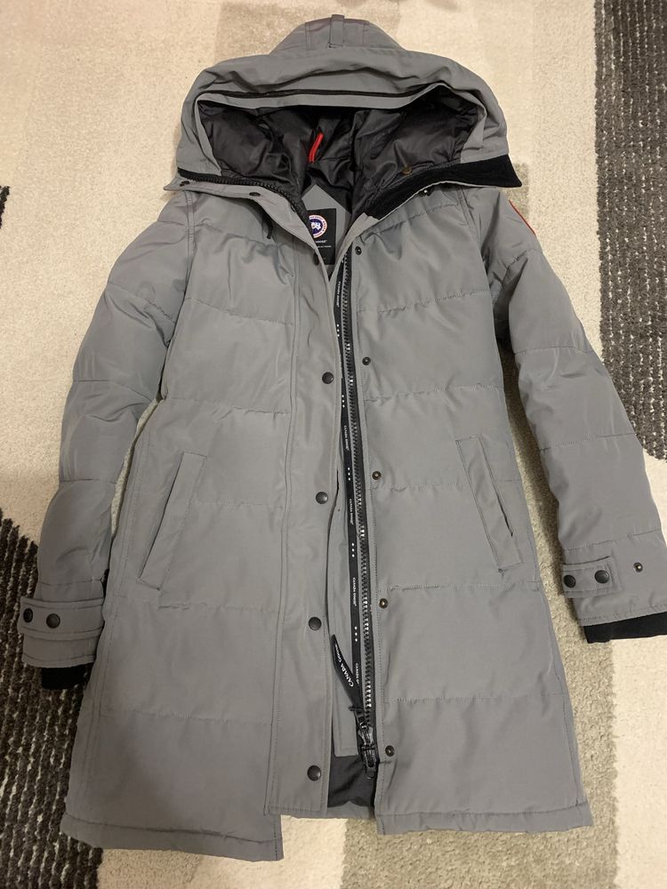 Парка зимова куртка Canada Goose р.42 S