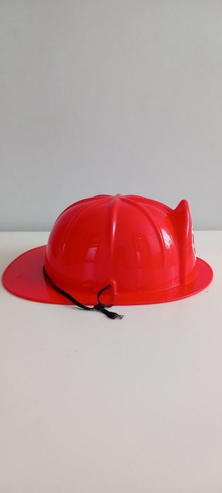 Hełm strażacki zabawkowy