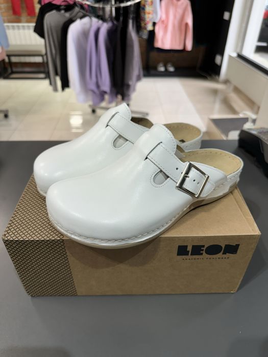 Взуття Сабо Leon 42 ортопедичне