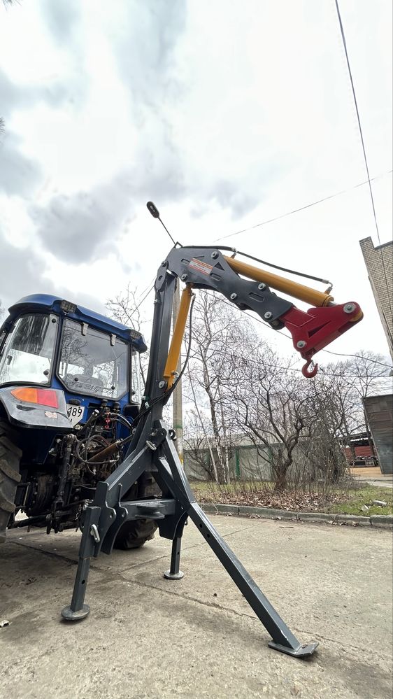 Кран маніпулятор з видвижною стрілою