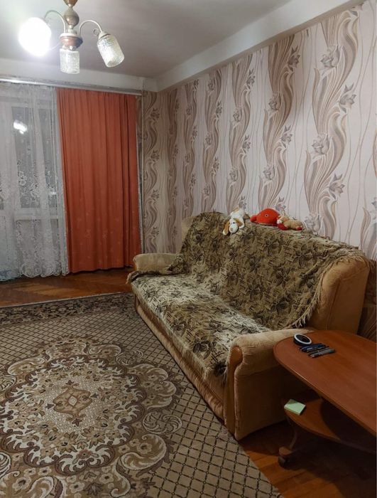 Собственник, СДАМ квартиру, 3 раздельные комнаты, Космос ул.Парамонова