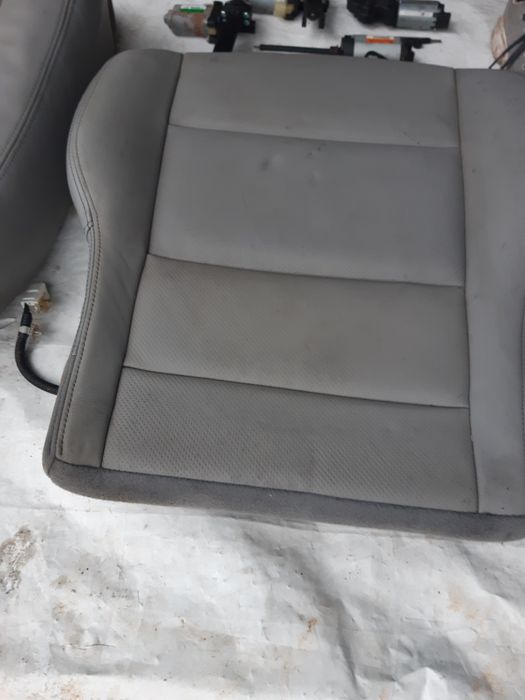 Сидіння кожа моторчик сидіння Kia Sorento 2008 сиденье  моторчик сиден