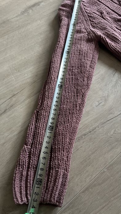 ZARA светр на дівчинку, зріст 140-146