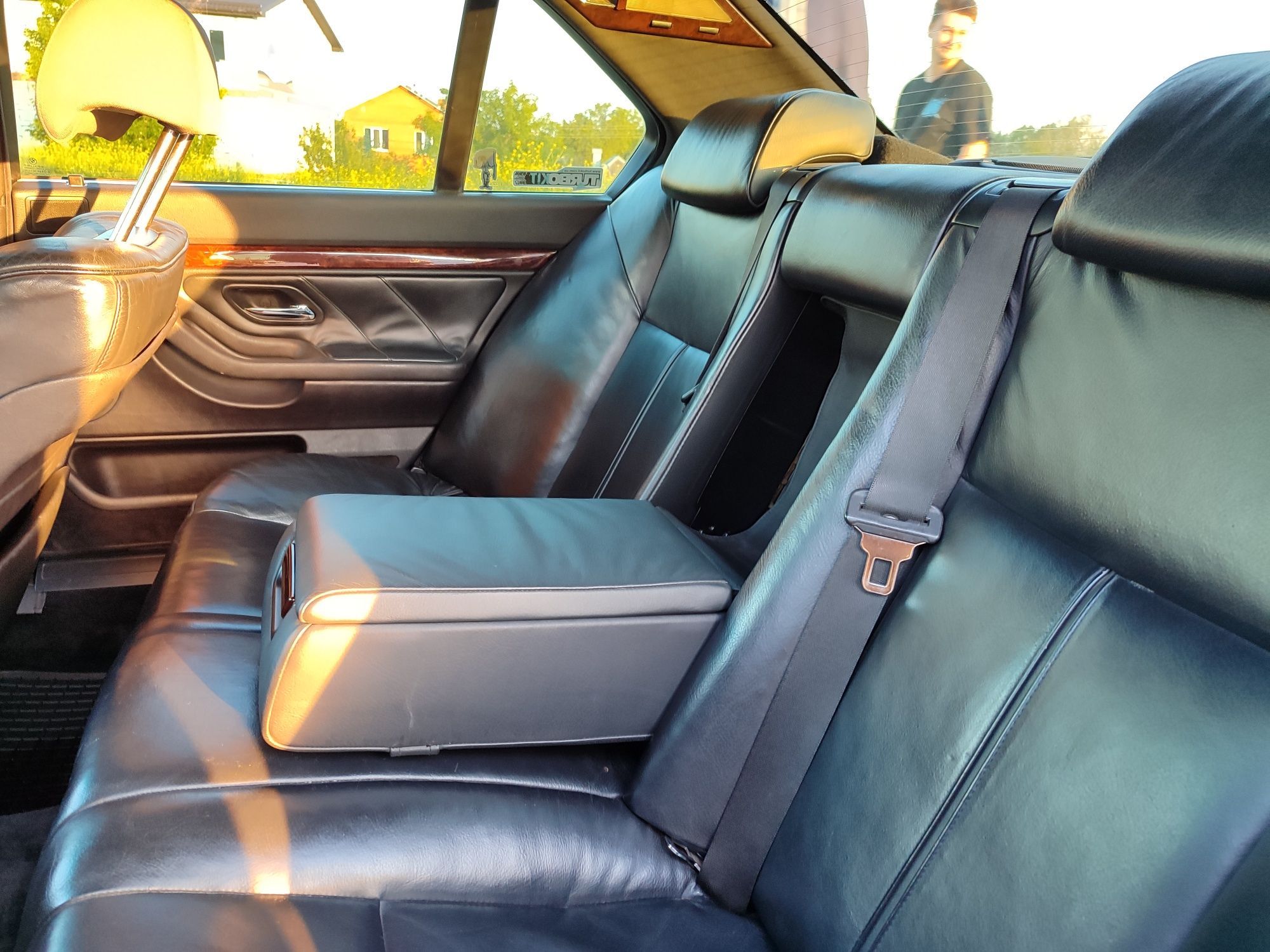 BMW E38 1996 2.8