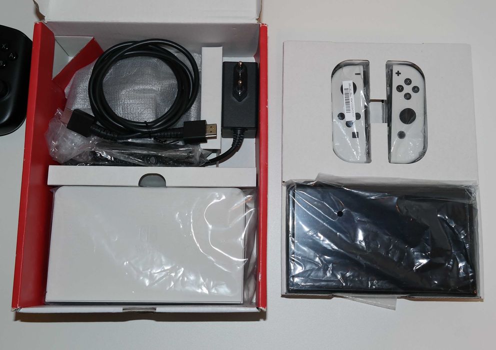 Nintendo Switch Oled CFW Kamikaze, 256GB + NitroDeck, Kierownice