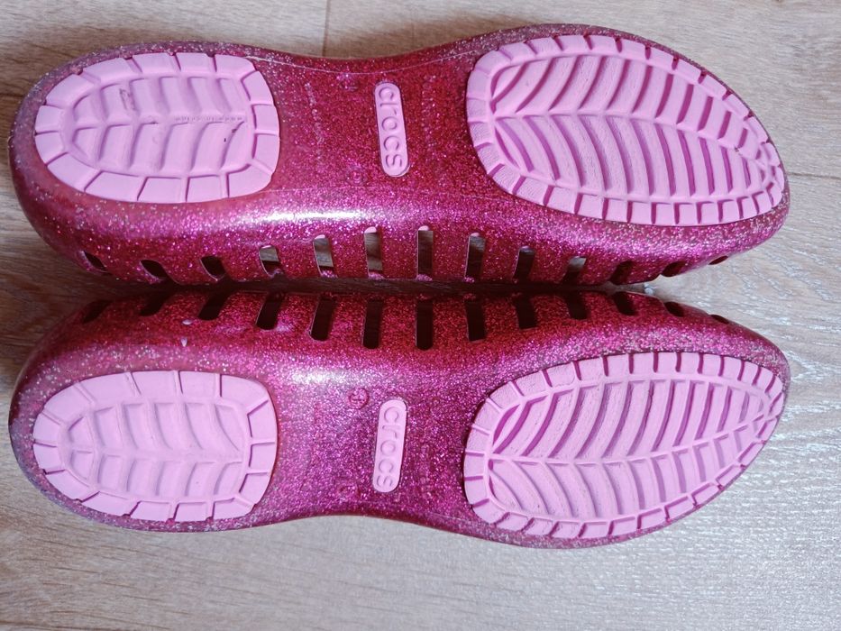 Крокси розмір 38-39