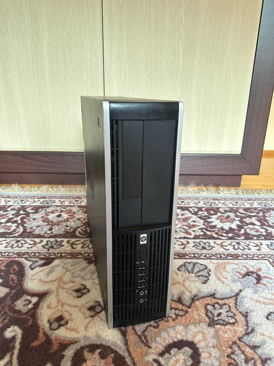 Комп'ютер для офісу HP Compaq 8000 Elite Convertible Minitower 4 ядра