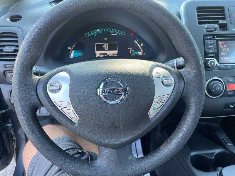 2017 Nissan LEAF