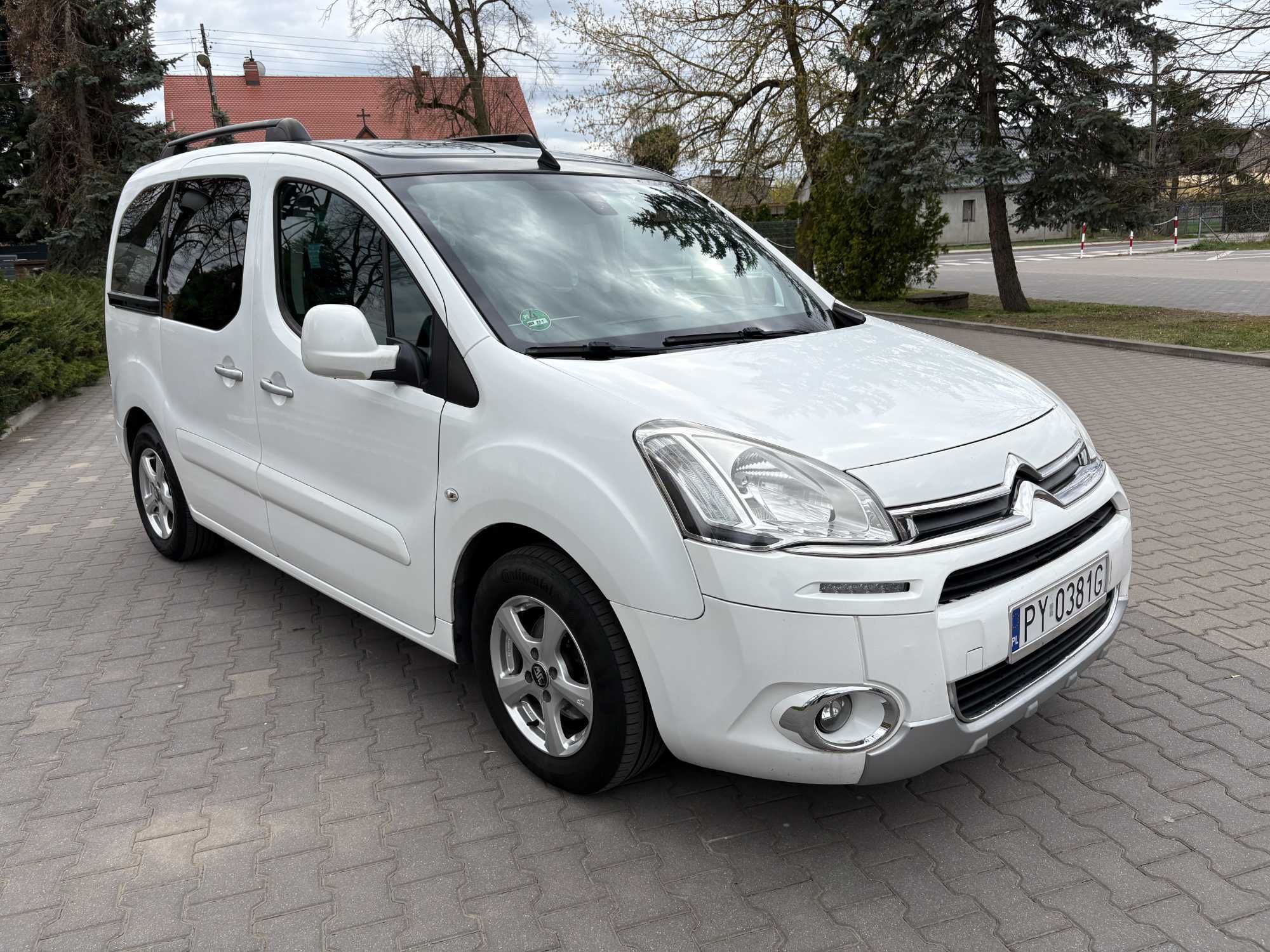 Citroen Berlingo MULTISPACE 1.6 HDI Automat 2014r Bogate wyposażenie