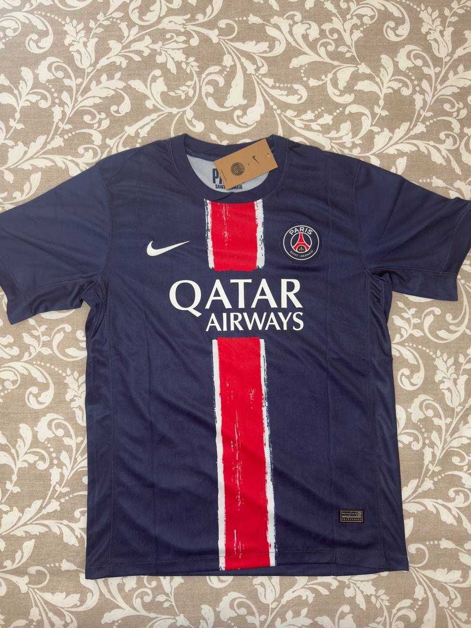 Camisola do PSG com João Neves / 87 - Nova e embalada