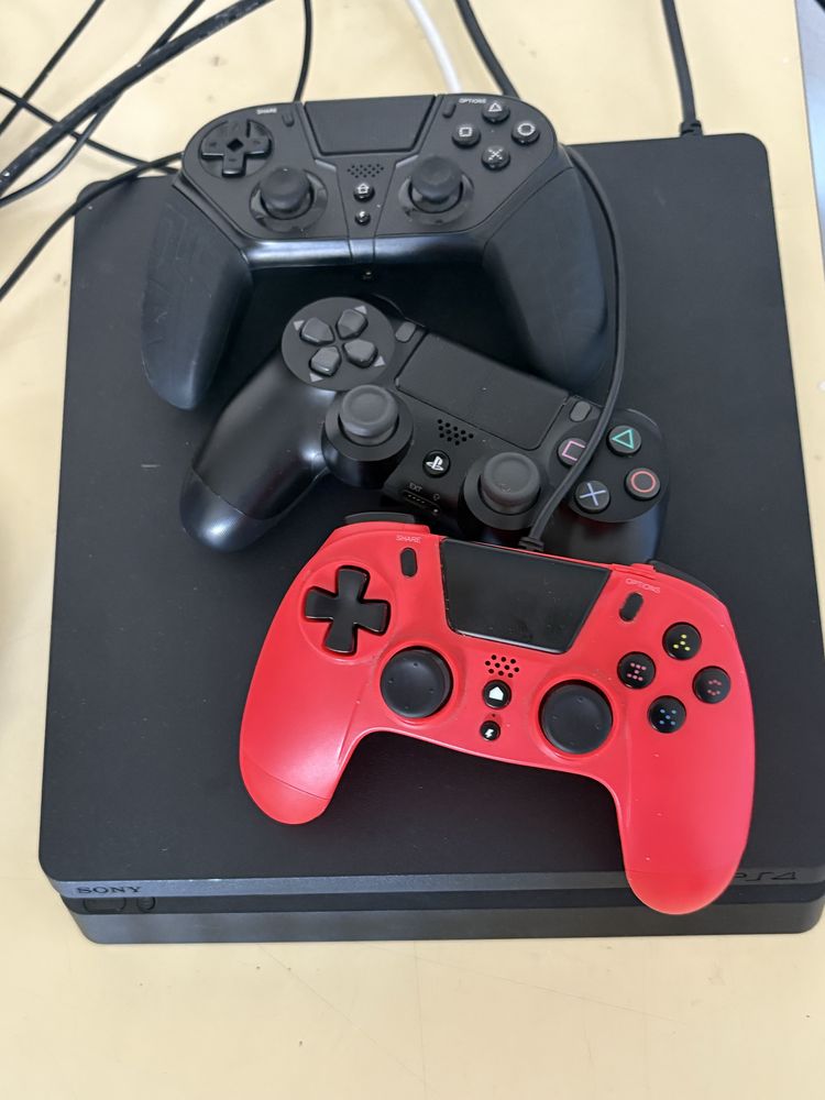 Ps4 slim 1 tera