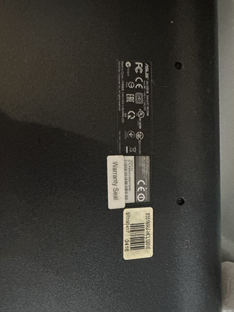 Laptop  Asus X551m 15.6 cala